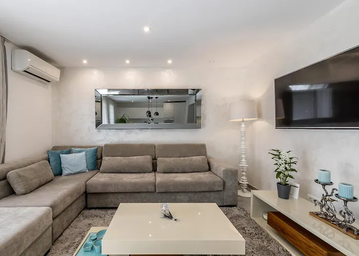 Lägenhet Luxury Anna *